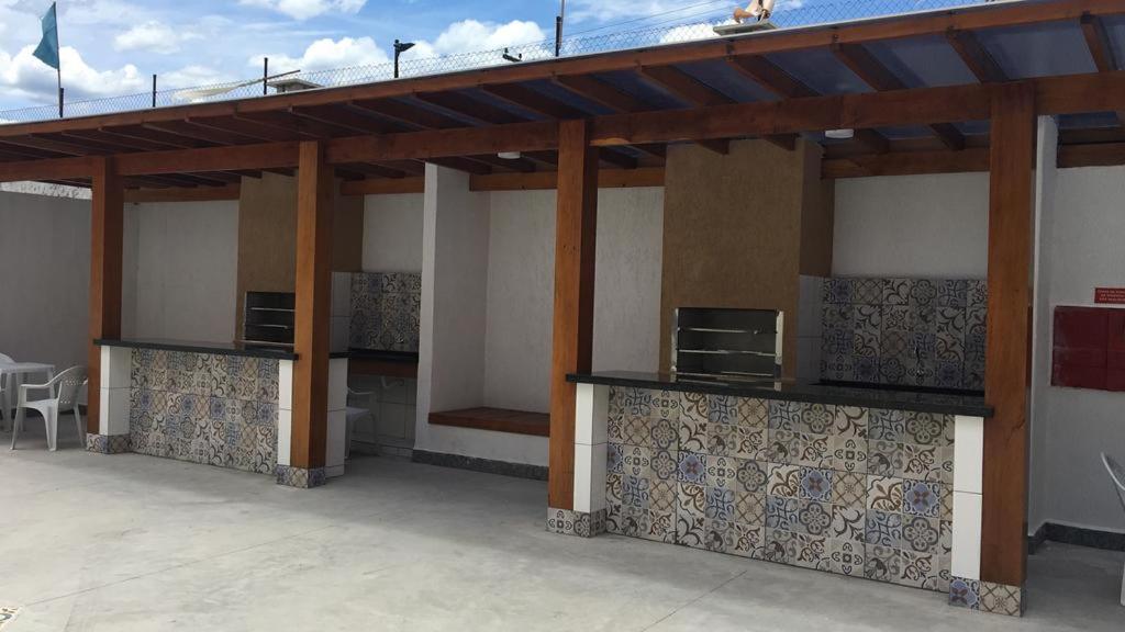 2 Quartos Portaria 24hrs Com Piscina E Churrasqueira Ubatuba